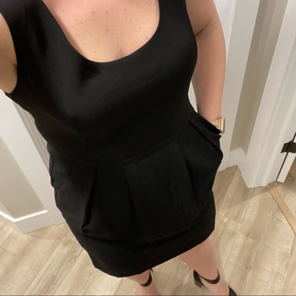 Black dress with POCKETS - Picture 5 of 9